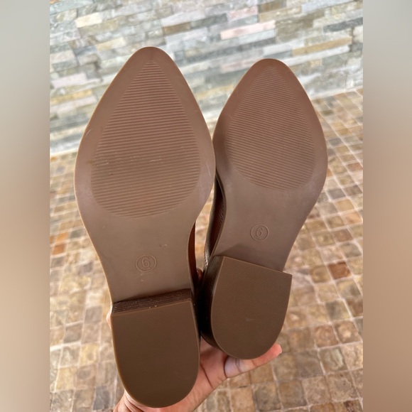 Universal thread Brown Leather Ankle Boots - Picture 4 of 7